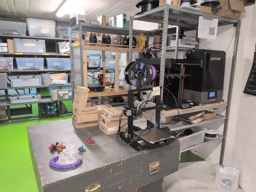 Die 3D-Druck-Ecke der Starship Factory